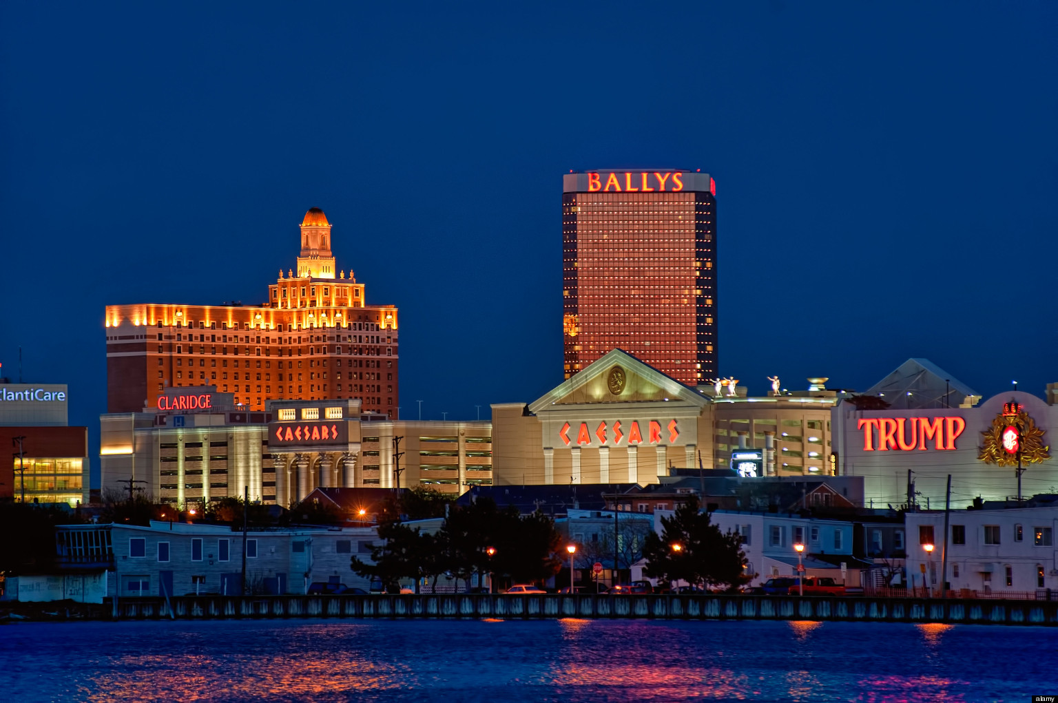 Atlantic City casinos revenue decrease