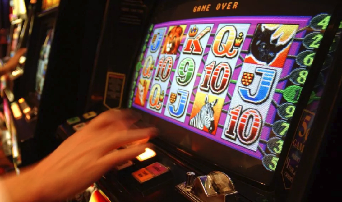 Solo mum's $2000 a night gambling addiction part of a $32.8m take in Northland