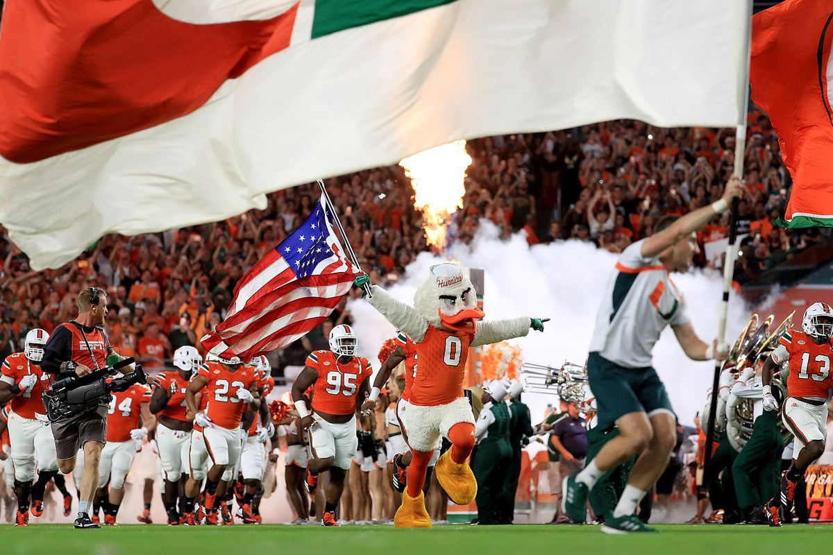 Gamblers back Miami Hurricanes against LSU Tigers