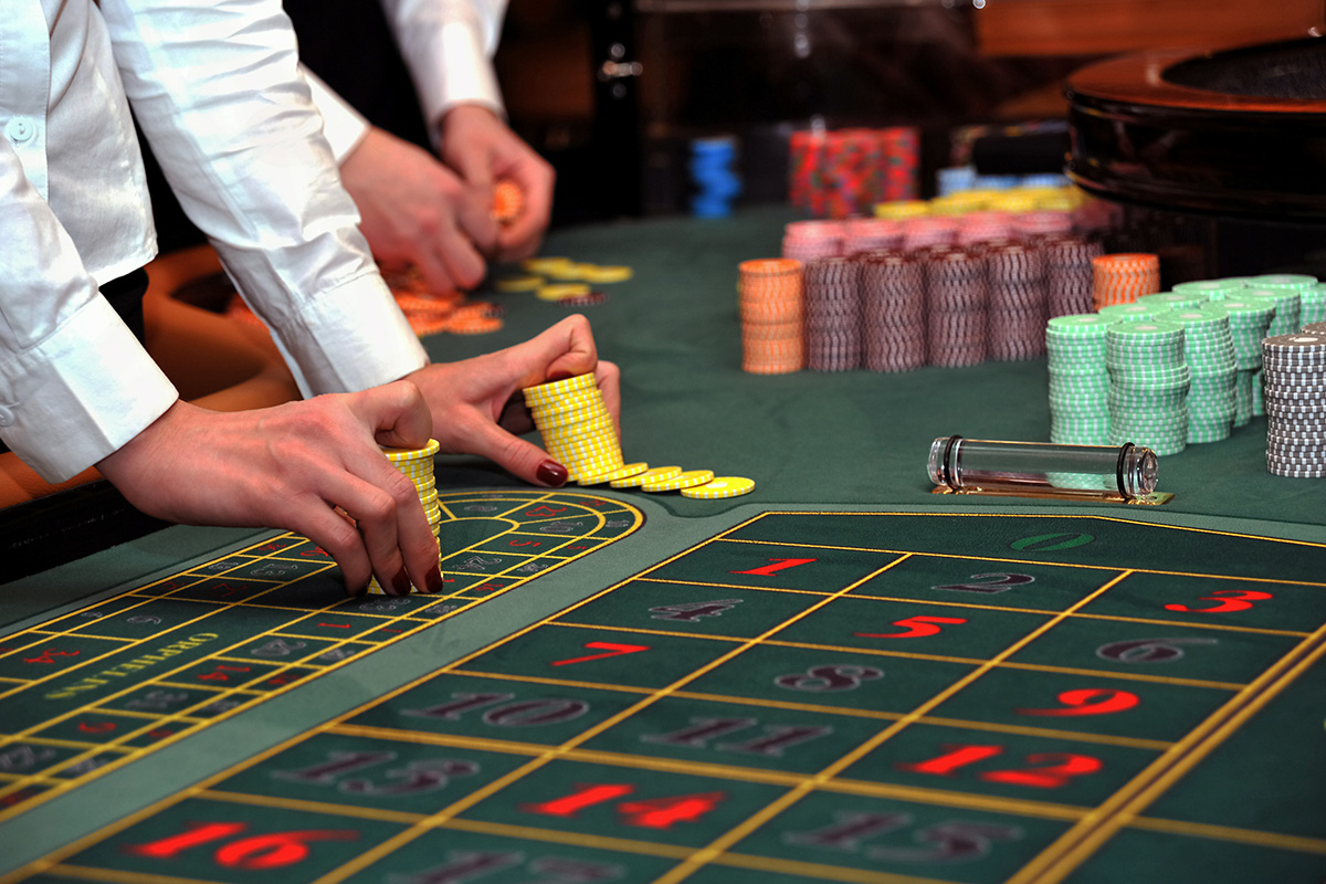 Analyzing the Casinos & Gambling Industry in the U.S. 2018