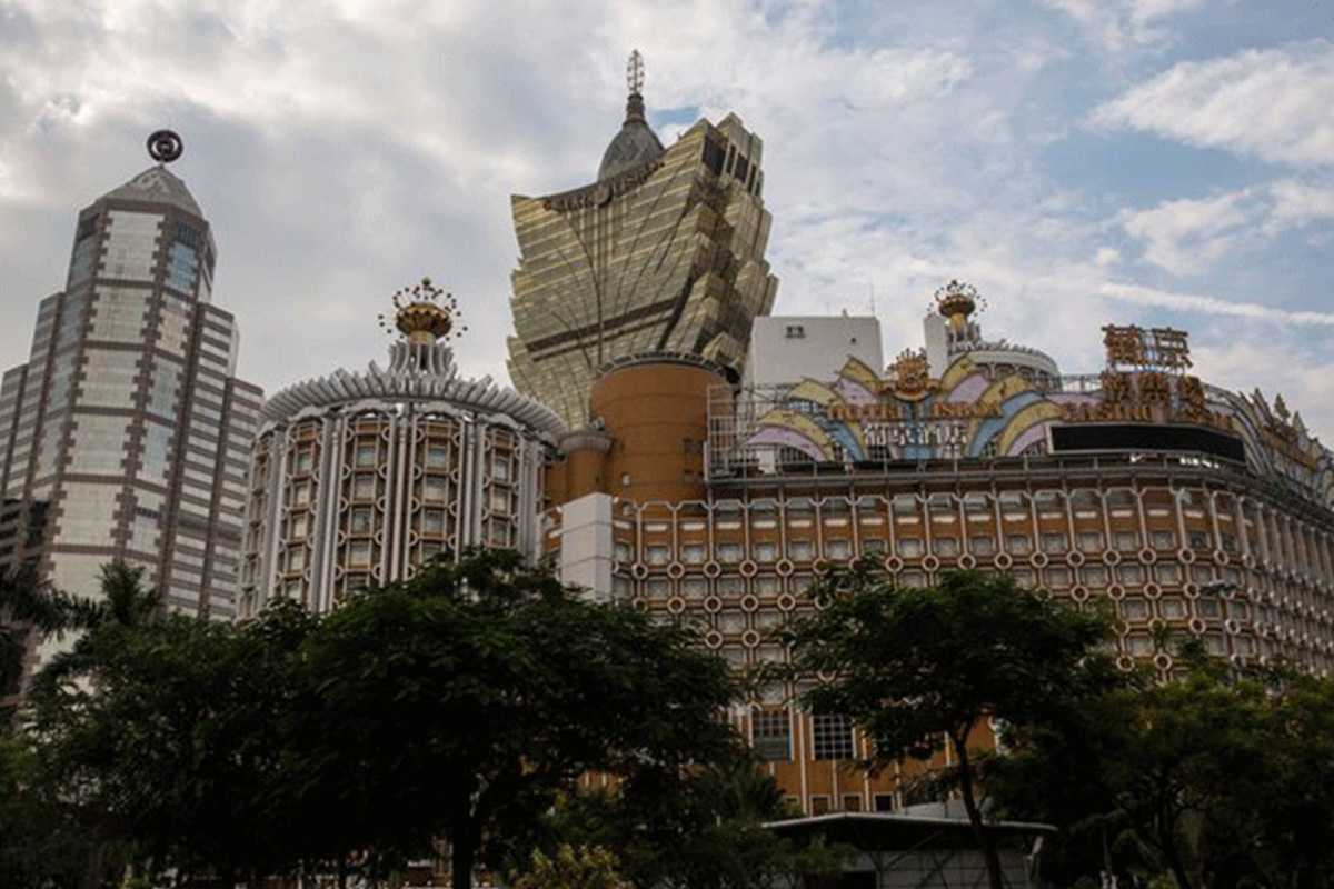 Gambling grinds to a halt in Macau as Typhoon Mangkhut wreaks havoc