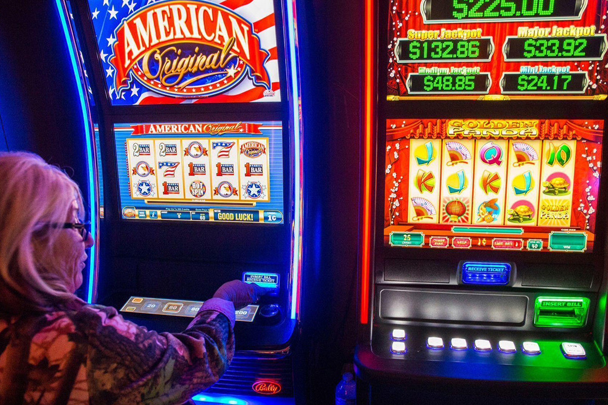 Chicago voters say yes to ban video gambling