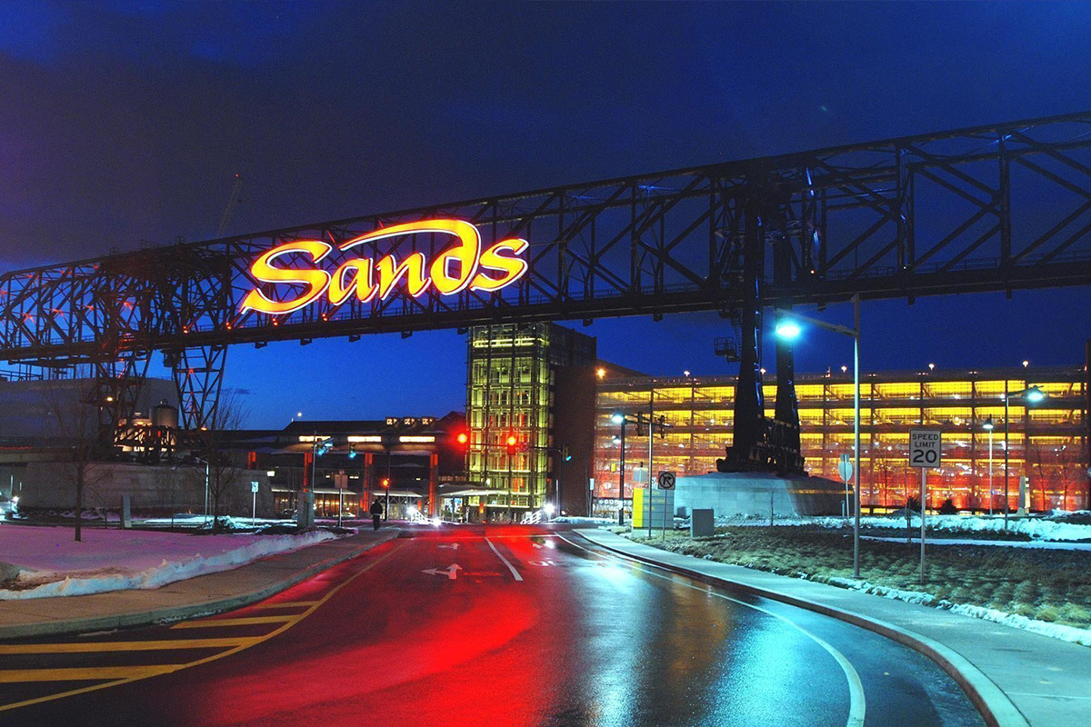 Sands planning casinos in New York and Rio