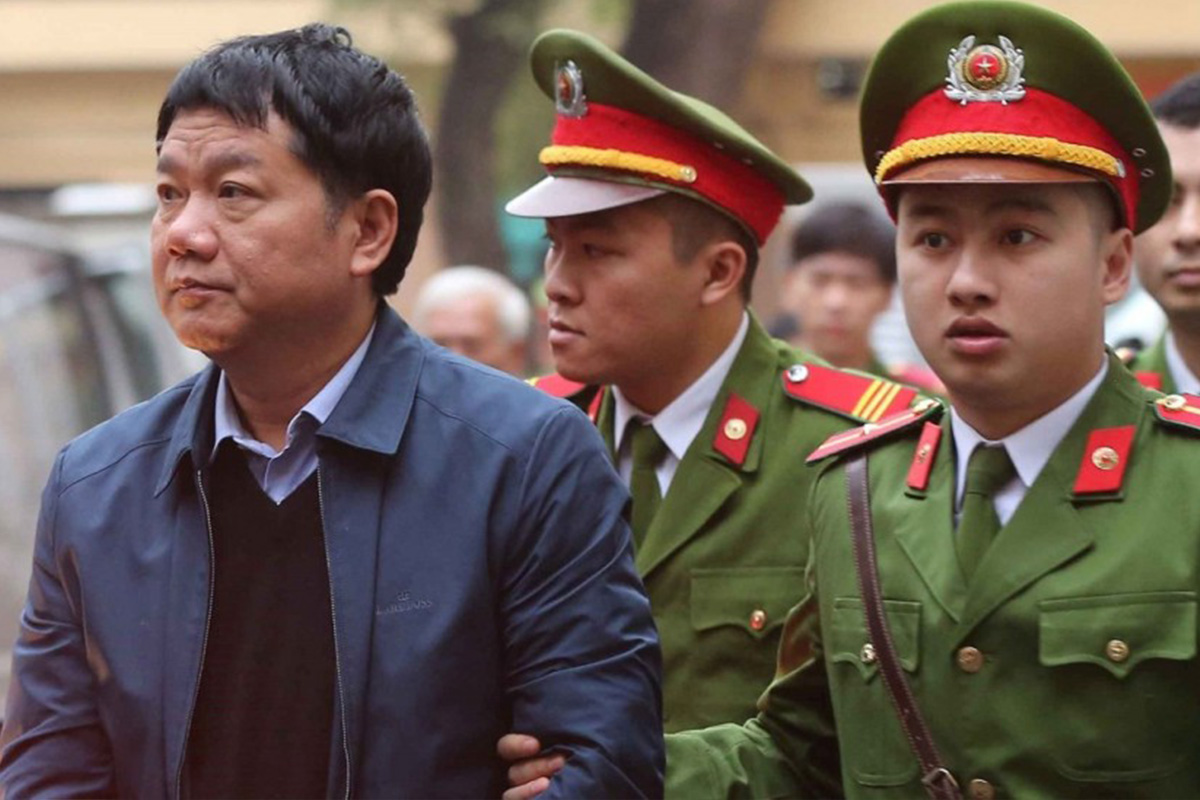 Vietnamese court sentences two ex-police generals for gambling