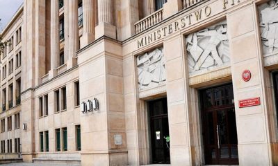 Polish Ministry of Finance warns on the use of gaming machines outside casinos and Salons
