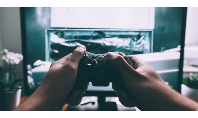 Internet Matters Suggests Parents to Play Online Games with Children to Ease Safety Concerns