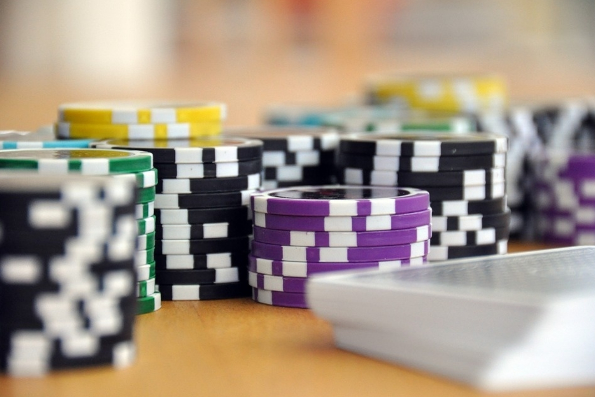 Gambling at Online Casinos for Canadians