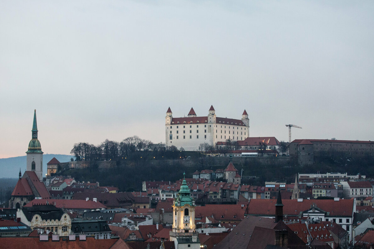 Bratislava Citizens to Collect Signatures for Gambling Ban