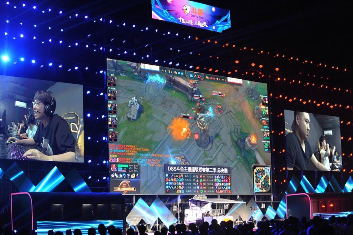 The future of Esports: Video games to be played at Olympics and Glastonbury by 2050, experts predict