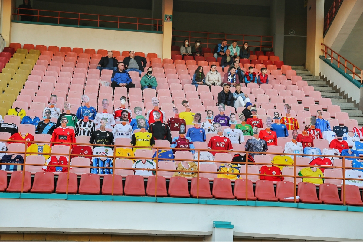 Fantastic! Virtual football fans in Belarus!