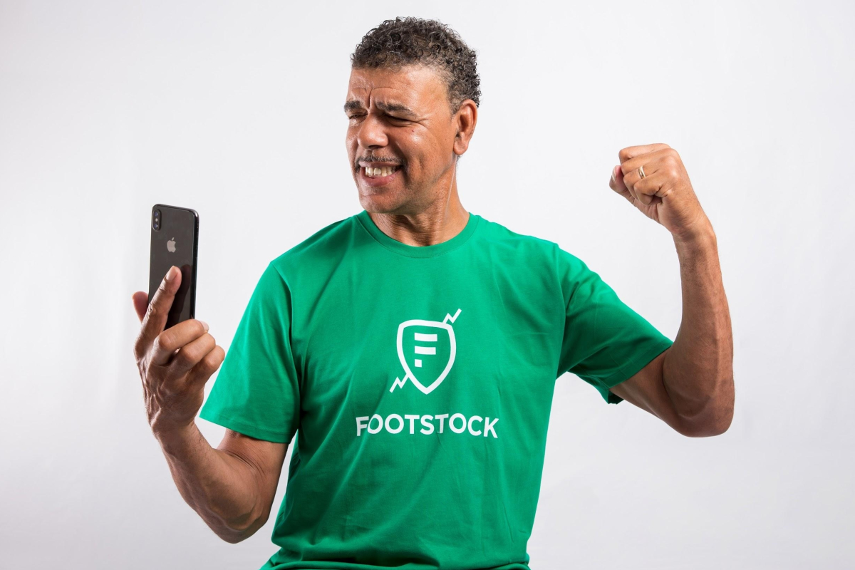 Footstock Signs Chris Kamara as Brand Ambassador for 2020/21 Season
