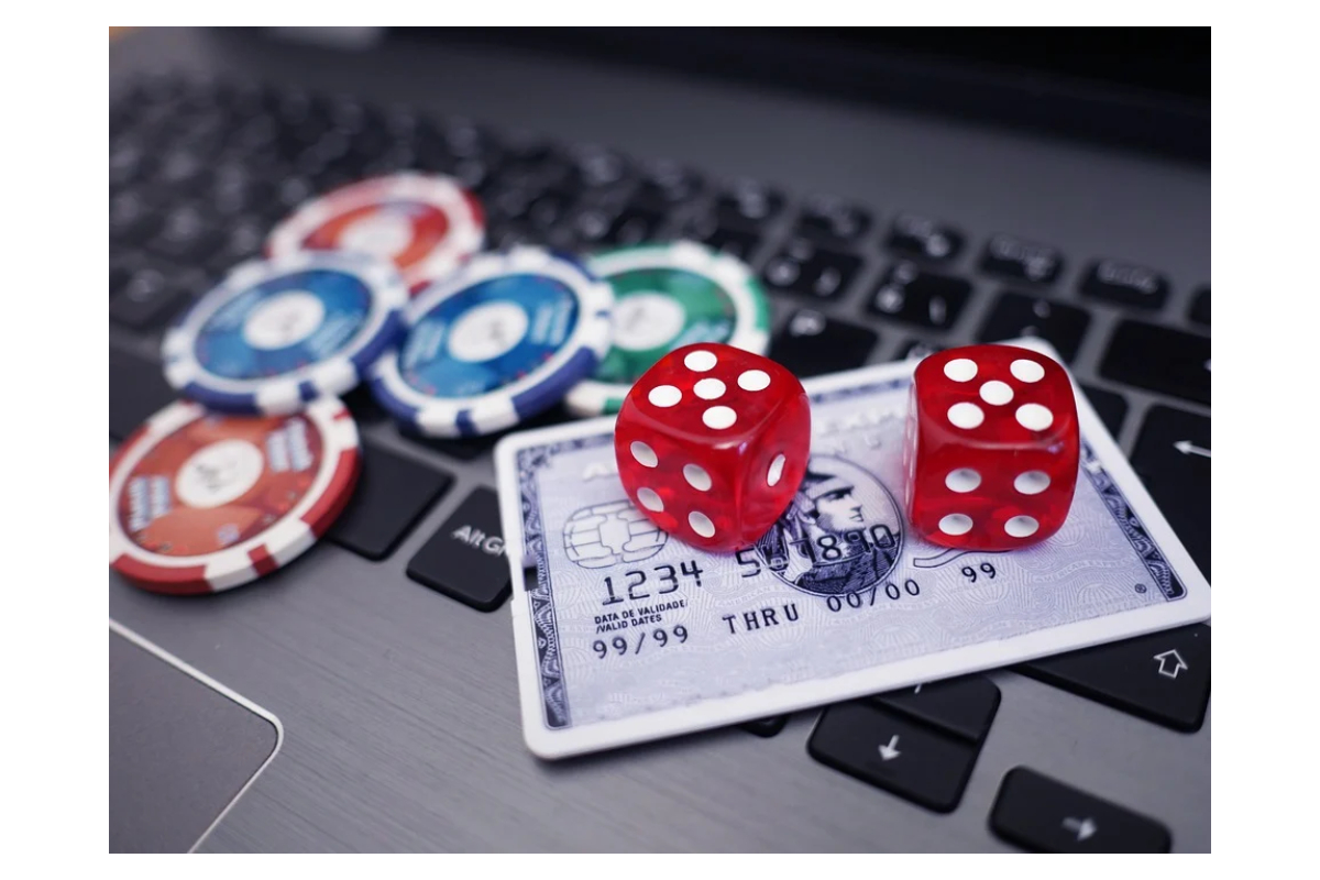 How are online casino games tested for fairness?