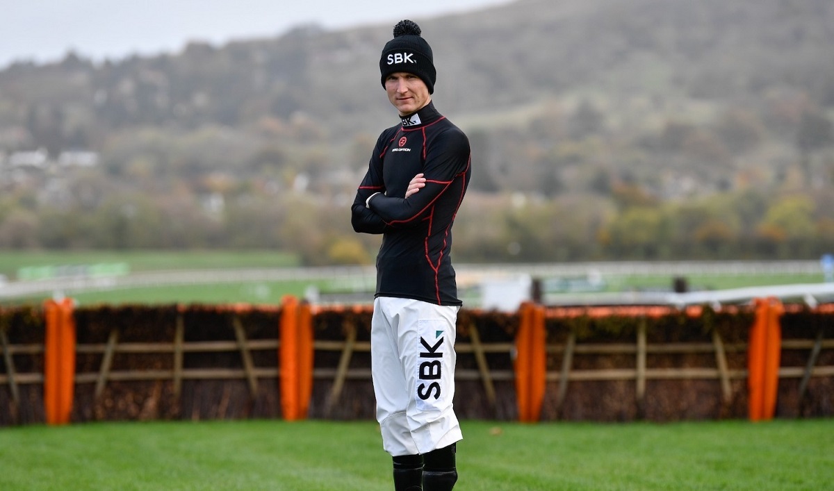 SBK, the sportsbook app created by Smarkets, spoke to jockey ambassador Tom Bellamy after it was confirmed that Eclair Surf had made it into the Grand National as number 39 out of 40