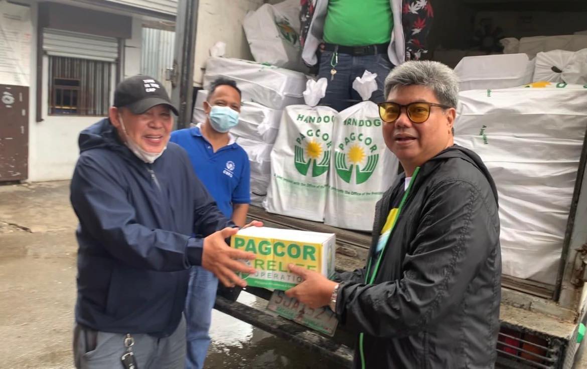 PAGCOR delivers immediate aid to Paeng-affected areas in Luzon