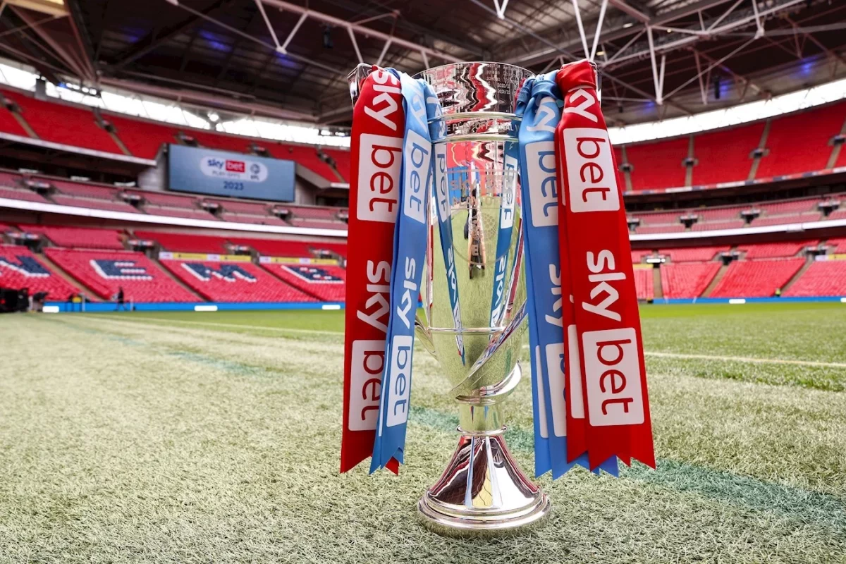 Sky Bet signs five-year title partnership extension with the English Football League